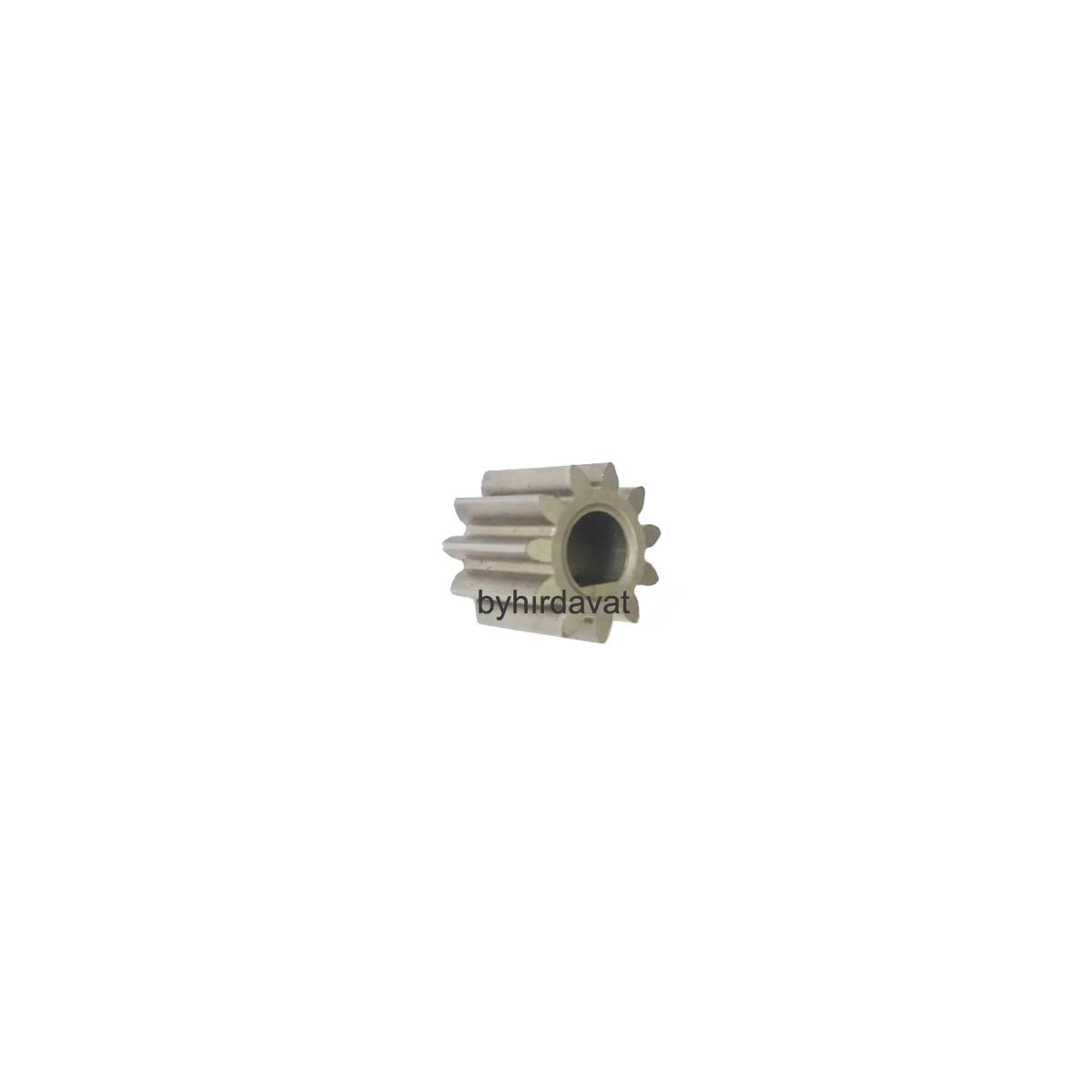 OLEOMAC E140 KOLLEKTÖR DİŞLİSİ EMAK ELEKTRİKLİ TESTERE ZİNCİR DİŞLİSİ